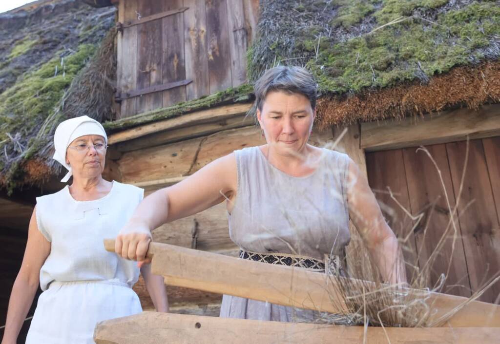 Niedziela pod znakiem lnu. Lubelski skansen zaprasza 2 EAttachments9731086cca5dbe169a80b250c676bb119fa383a xl