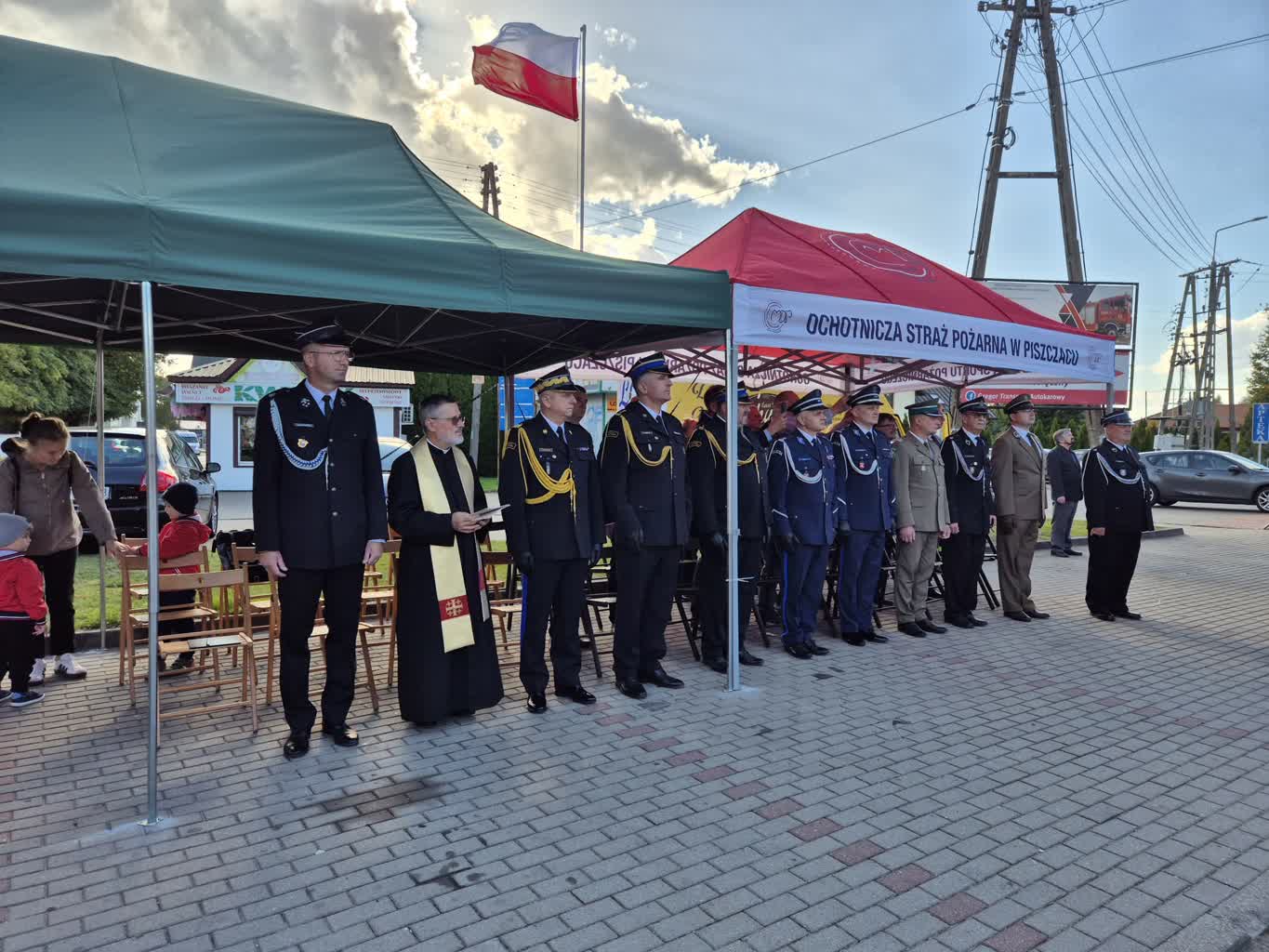 Nowe wozy strażaków. Jeden naprawdę specjalny 2 8f281582-fe61-473a-9d2c-fa1b05c1d15d.jpeg