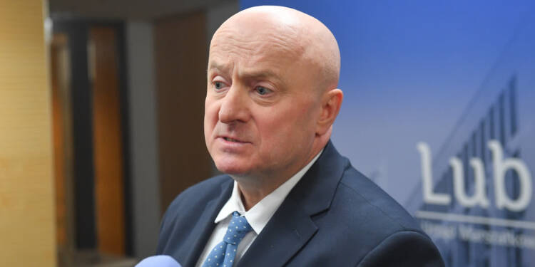 Stawiarski zaprzecza zatrzymaniu w sprawie Zondacrypto. „Jestem jedną z osób pokrzywdzonych” 1 EAttachments973178888d6c853310ac37d2f64e4ebac9147c3 xl