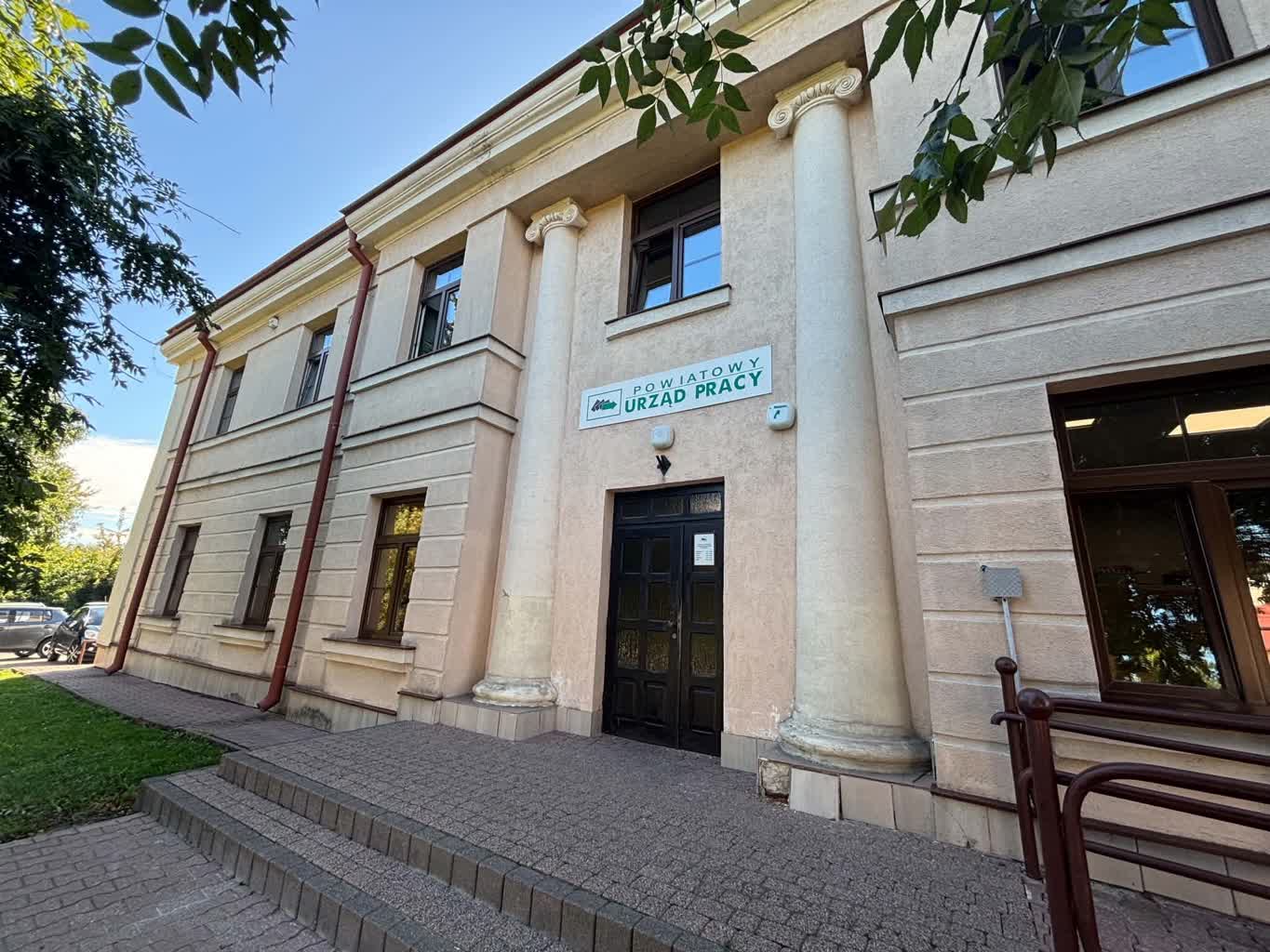 Krasnystaw: cios w rynek pracy. Największy zakład zwalnia pracowników 3 798771576_1753288202542755_7018753748279940423_n.jpg