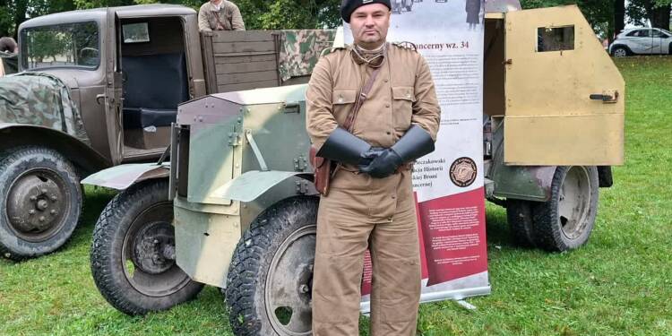 Tomaszów Lubelski: Polowe Muzeum Pancerne na rocznicę bitwy 1 EAttachments9757609cdd6800dd50d832bcde6bb62a5943883 xl 1