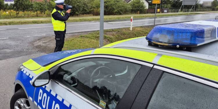 Szybka jazda pod lupą policji. Ponad 2 tys. wykroczeń na Lubelszczyźnie 1 EAttachments97588808acfbe239947a8ee81cf53d90a197140 xl