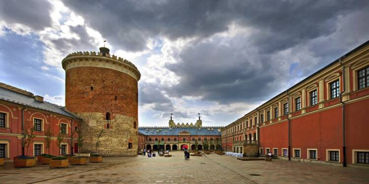 Burzowa i wietrzna niedziela. W poniedziałek ochłodzenie 1 EAttachments9759223fd869b9d5055fae77f1d2abd41a7a1e6 xl