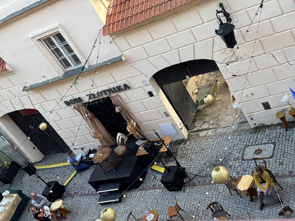 „To jedna z najbardziej literackich ulic Lublina”. Festiwal na Złotej po raz pierwszy 2 EAttachments9759504ca31bbdd7c04a67f2467d36efe337d17 xl