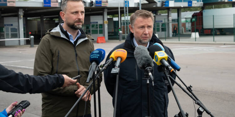 Konferencja prasowa na przejściu granicznym w Dorohusku 1 EAttachments9763992e7ab75ae74b8b4843da0add3a66d50e9 xl
