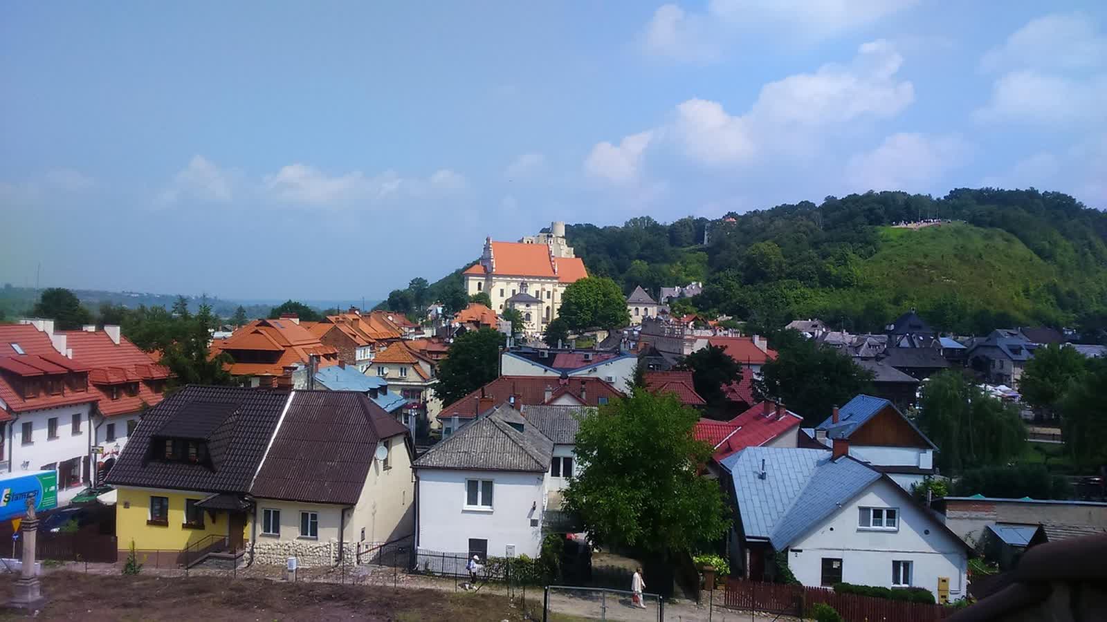 Prawie połowa czeków turystycznych wykorzystanych w pierwszej turze programu