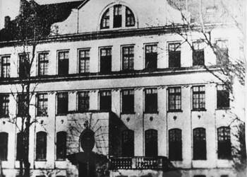 07.10.2026 Ekspresem przez historię 2 EAttachments97888750449d2e8c8881d8d57f9e8cc75762a4a xl