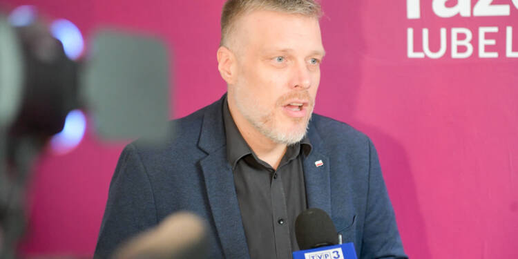 Adrian Zandberg o nadchodzących wyborach parlamentarnych: Partia RAZEM wystartuje samodzielnie 1 EAttachments9800677e10c4cf0b79883d567913ce83f0aaa59 xl 1