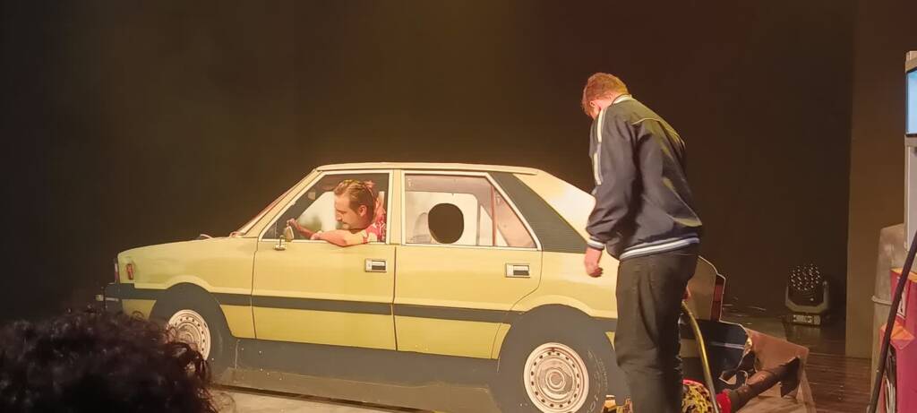 Konfrontacje i powrót do lat 90. Święto teatru trwa w Lublinie 1 EAttachments9801169559bc5f3e62fa2df7a41a331cff892e2 xl