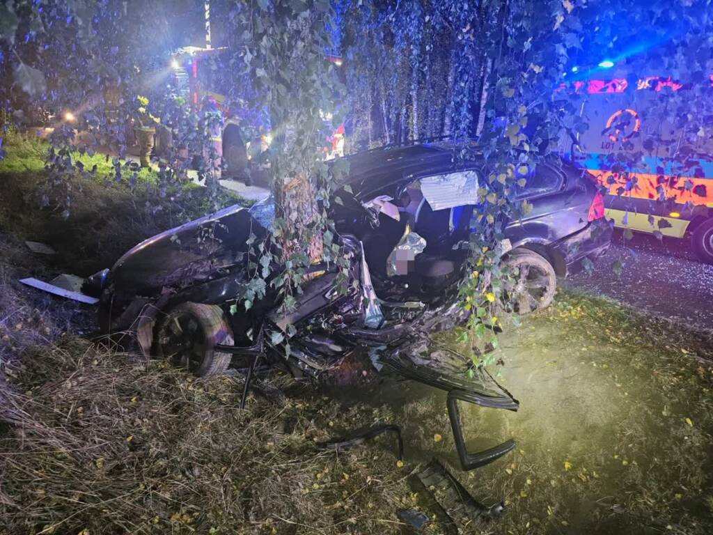 Tragedia na drodze w Woli Sernickiej. Nie żyje 18-letni kierowca BMW 1 EAttachments980140302d6729ea58c4776a7ebf8c97f9f51ac xl 1
