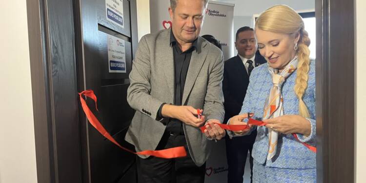 Europosłanka i poseł bliżej mieszkańców. Koalicja Obywatelska otworzyła biuro w Łukowie 1 EAttachments98126228372e950affc69462c89af8f5e05af84 xl
