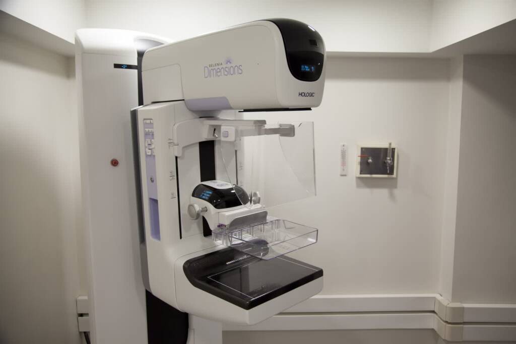 Mammografia bezpłatnie i blisko domu. Sprawdź, gdzie skorzystać 1 EAttachments9817800fd4970f9137d03d345dc567dfcadca29 xl