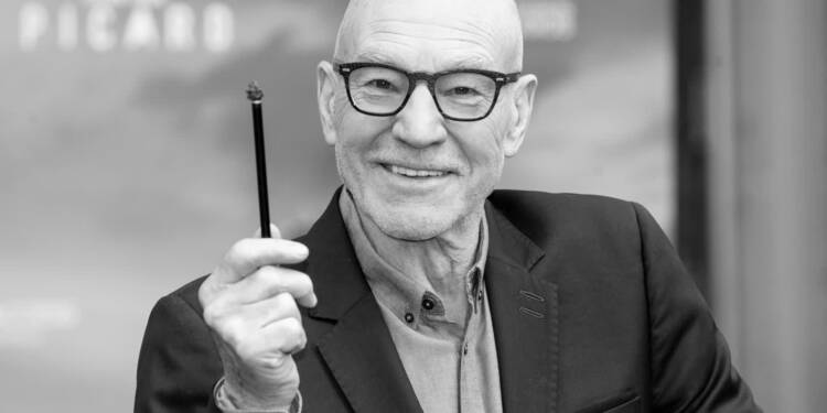 Zmarł aktor Patrick Steward, kapitan Picard ze „Star Treka" 1 EAttachments9837765eec3e263c9b10a01754b295c67ffba16 xl